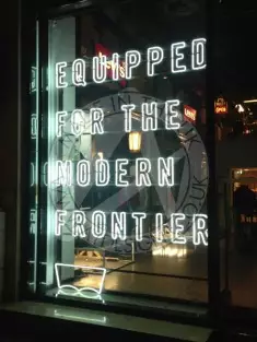 Visual Merchandising Signage Levis Neon