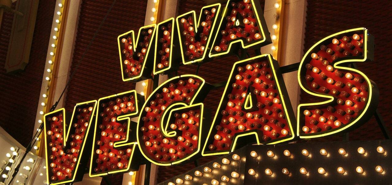 neon-signs-viva-vegas