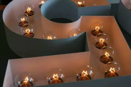 Light Bulb Signs