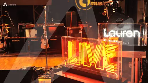 Custom Neon Sign - Lauren Live